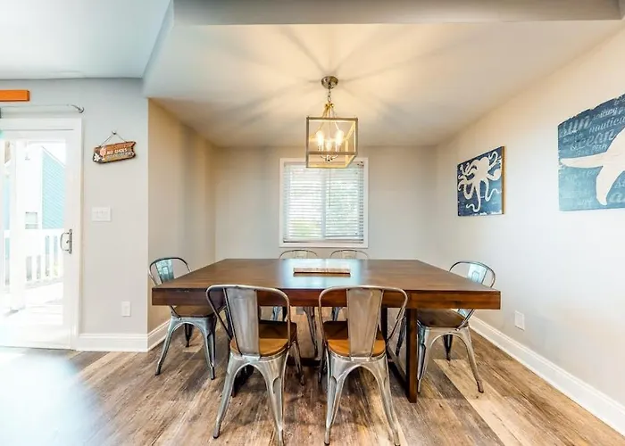 Apartment La Vista Bay-112 - 75th St -lower -c *