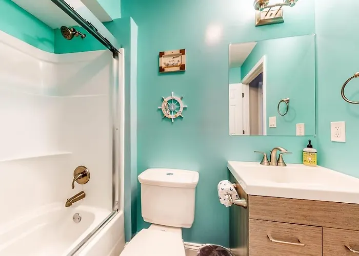 La Vista Bay-112 - 75th St -lower -c Apartment *