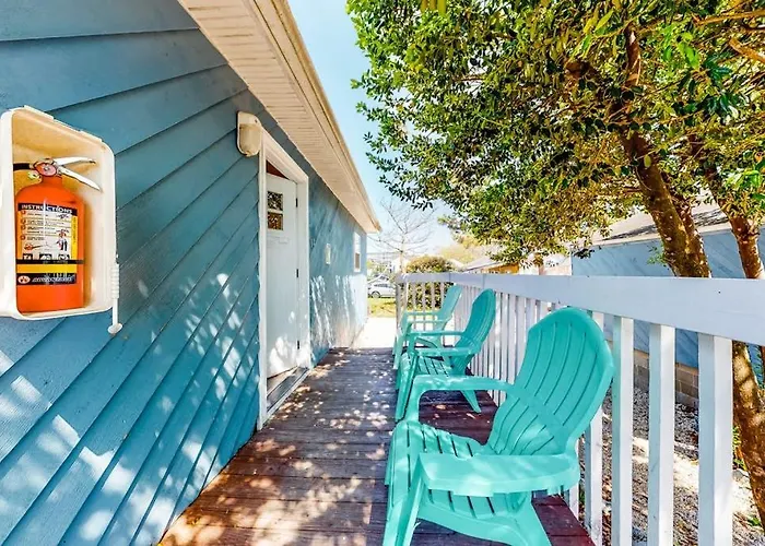 La Vista Bay-112 - 75th St -lower -c
